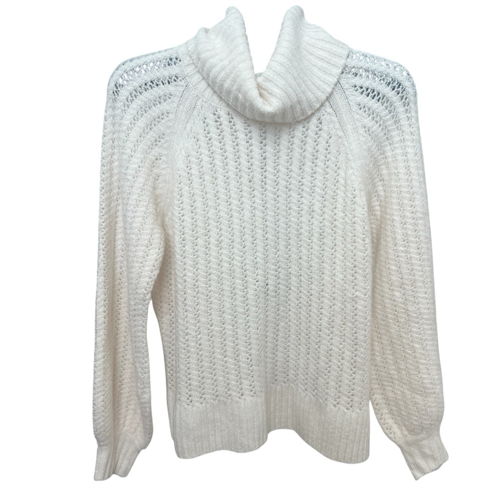 Farmers Market Women's Cream Turtleneck Sweater Size Large